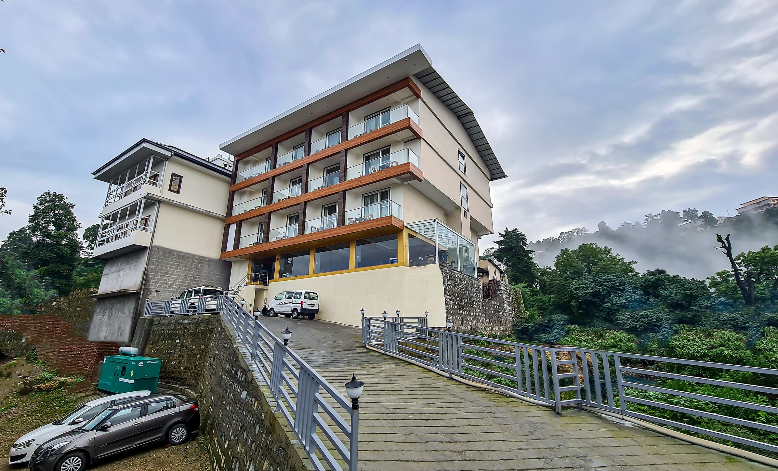 Hotel 1
